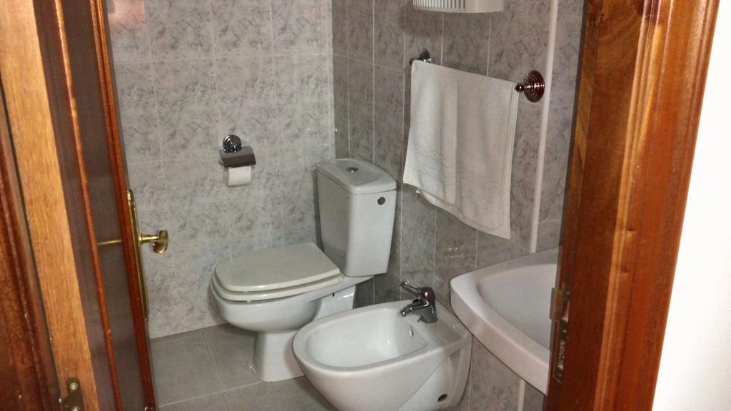 Apartamentos Ferrol Luaran gambar