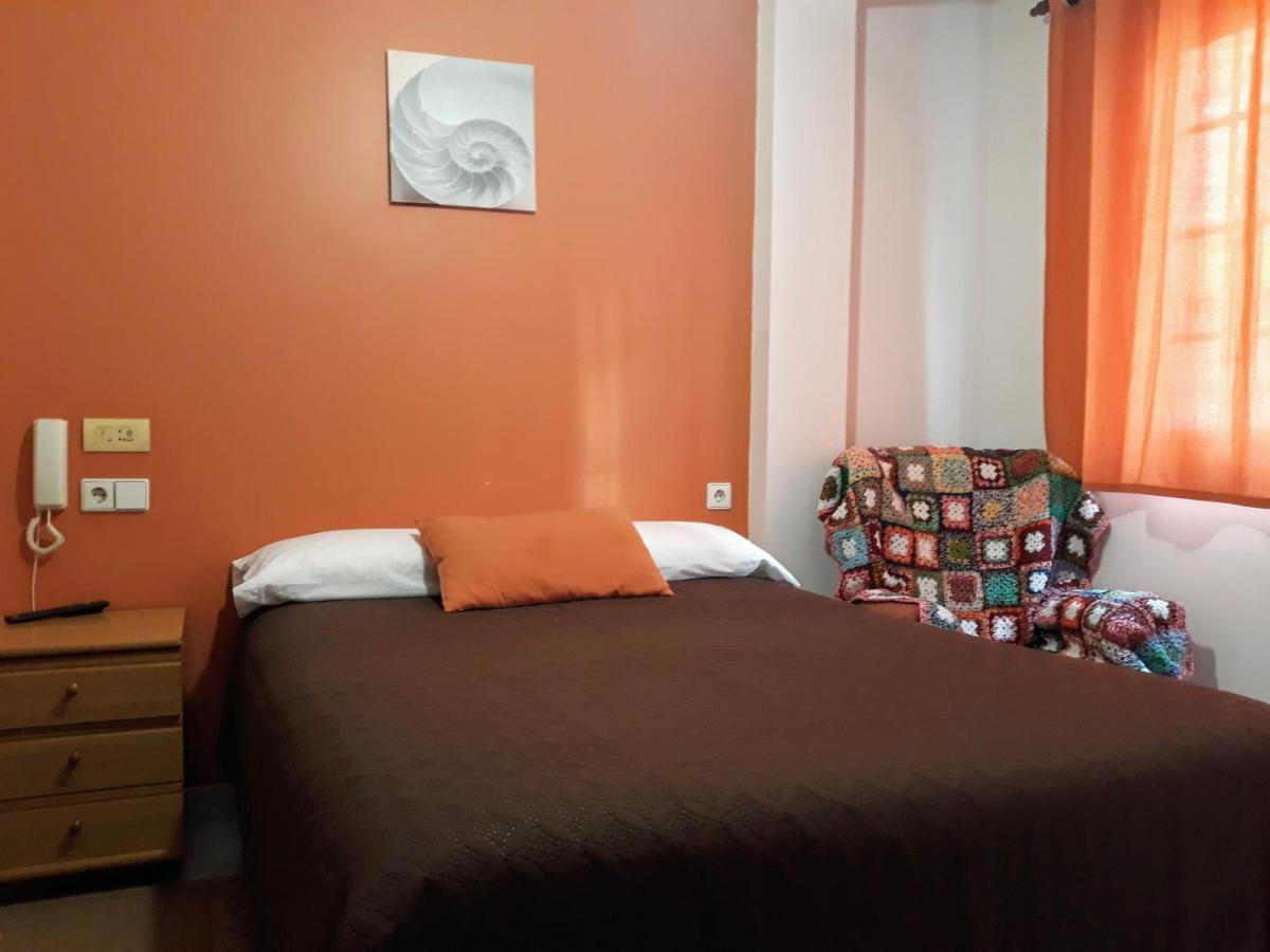 Apartamentos Ferrol Luaran gambar